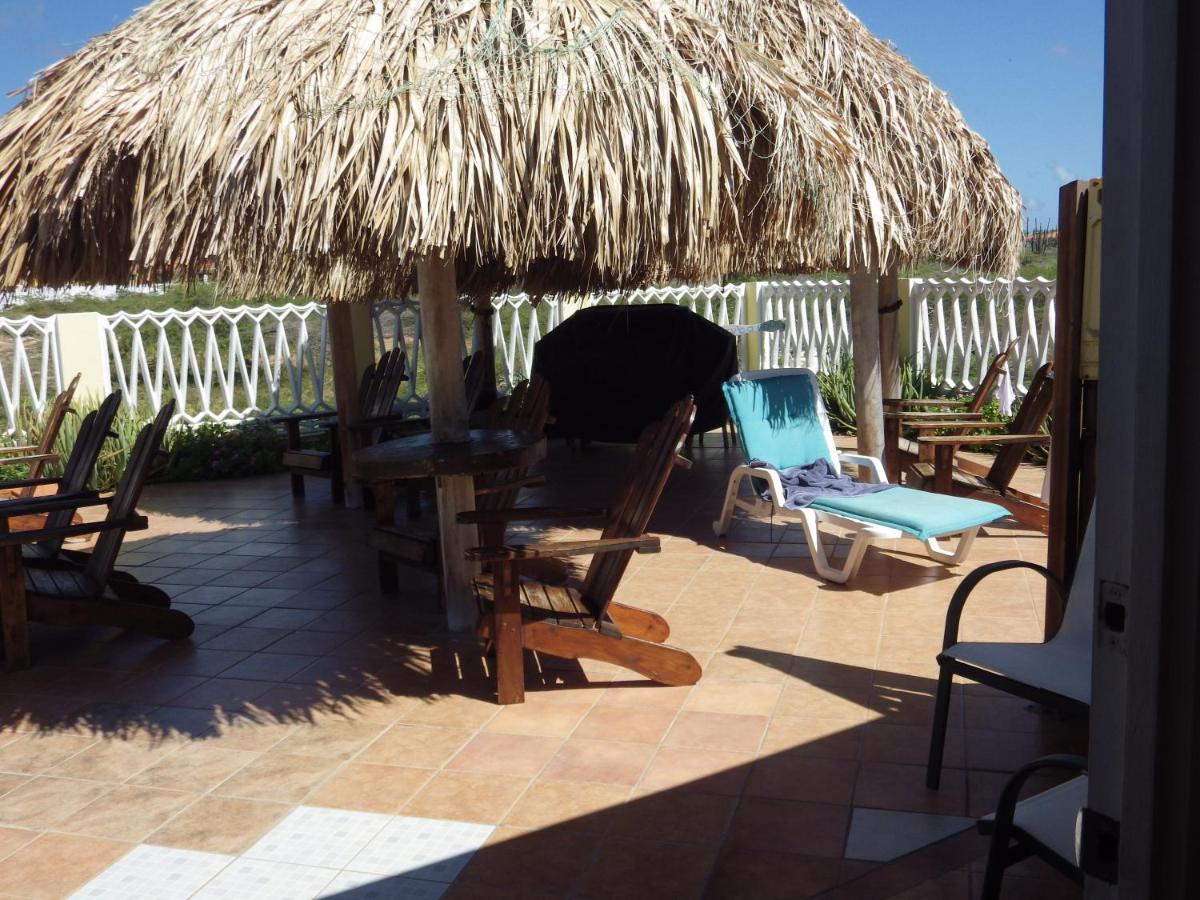 Aruba Cunucu Residence Palm Beach Esterno foto