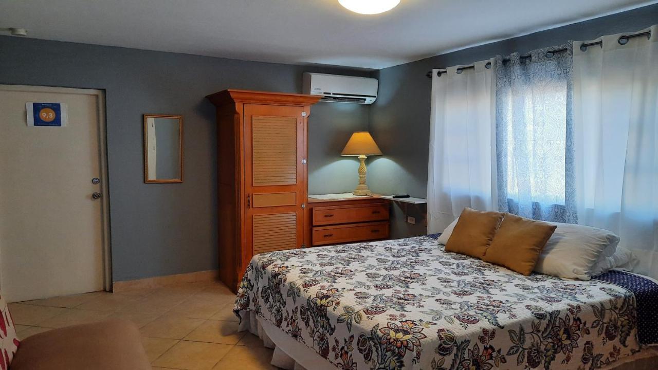 Aruba Cunucu Residence Palm Beach Esterno foto